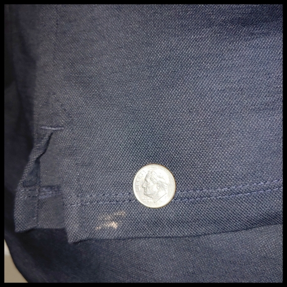 Marc Anthony Black T-shirt, small - Picture 4 of 4